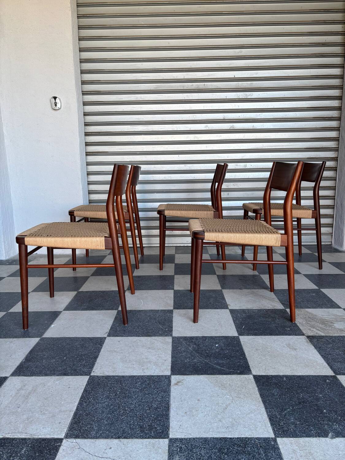 Set of 5 chairs from the 1950s designed by Georg Leowald.