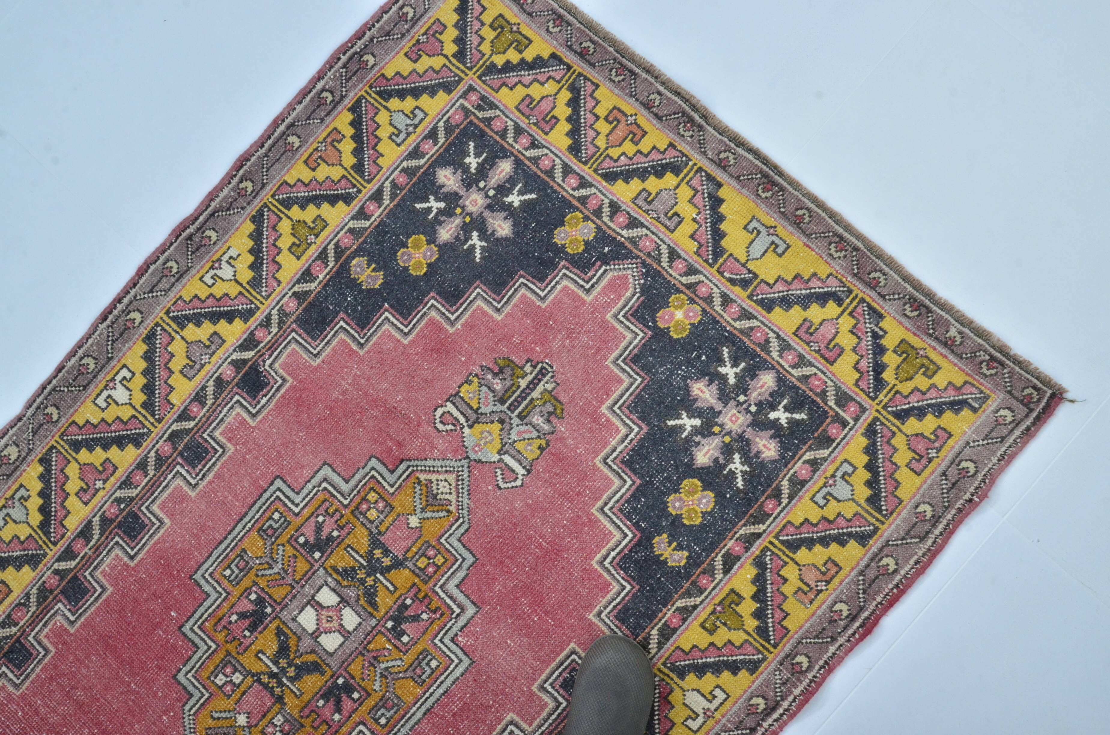 Tapis turc bio rose et jaune sku 3283