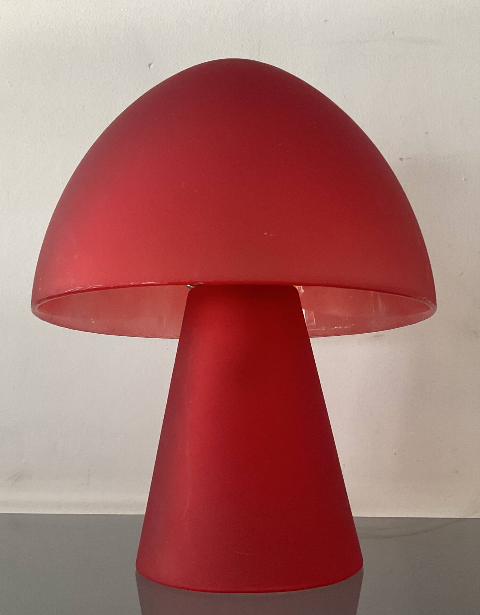 Lampe champignon vintage en verre rouge 