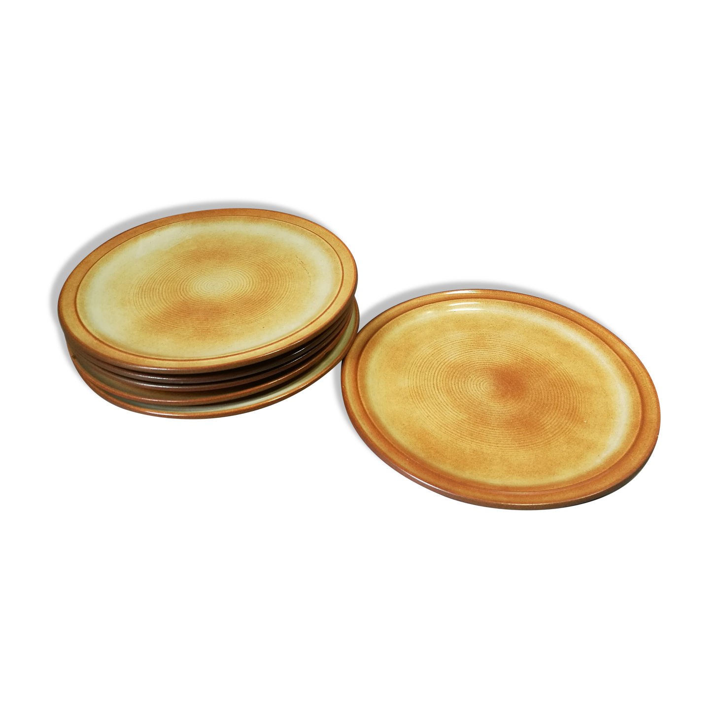 6 flat plates in sandstone of potter