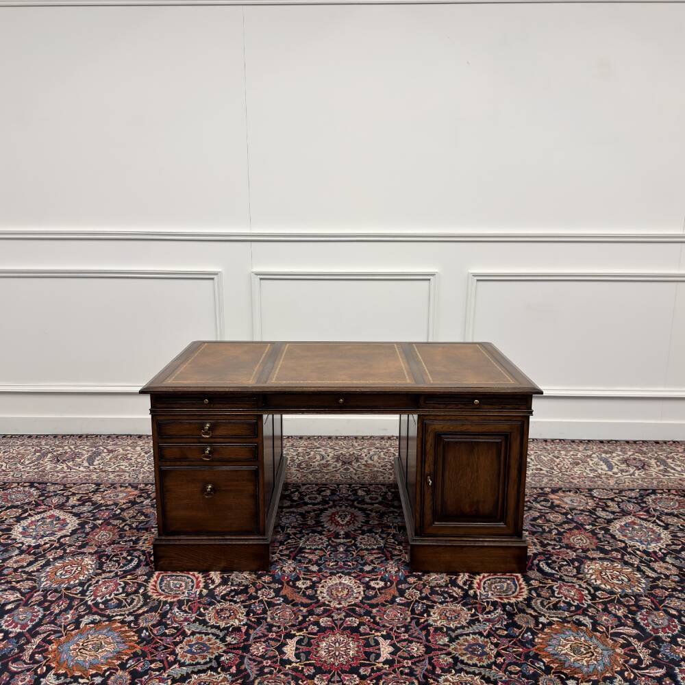 RAC Classic English Chesterfield Desk Brown Leather