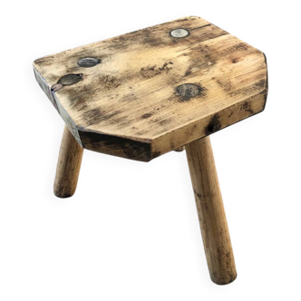 Renovated tripod farm stool