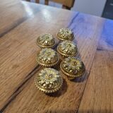 6 Louis XVI polished brass furniture knobs