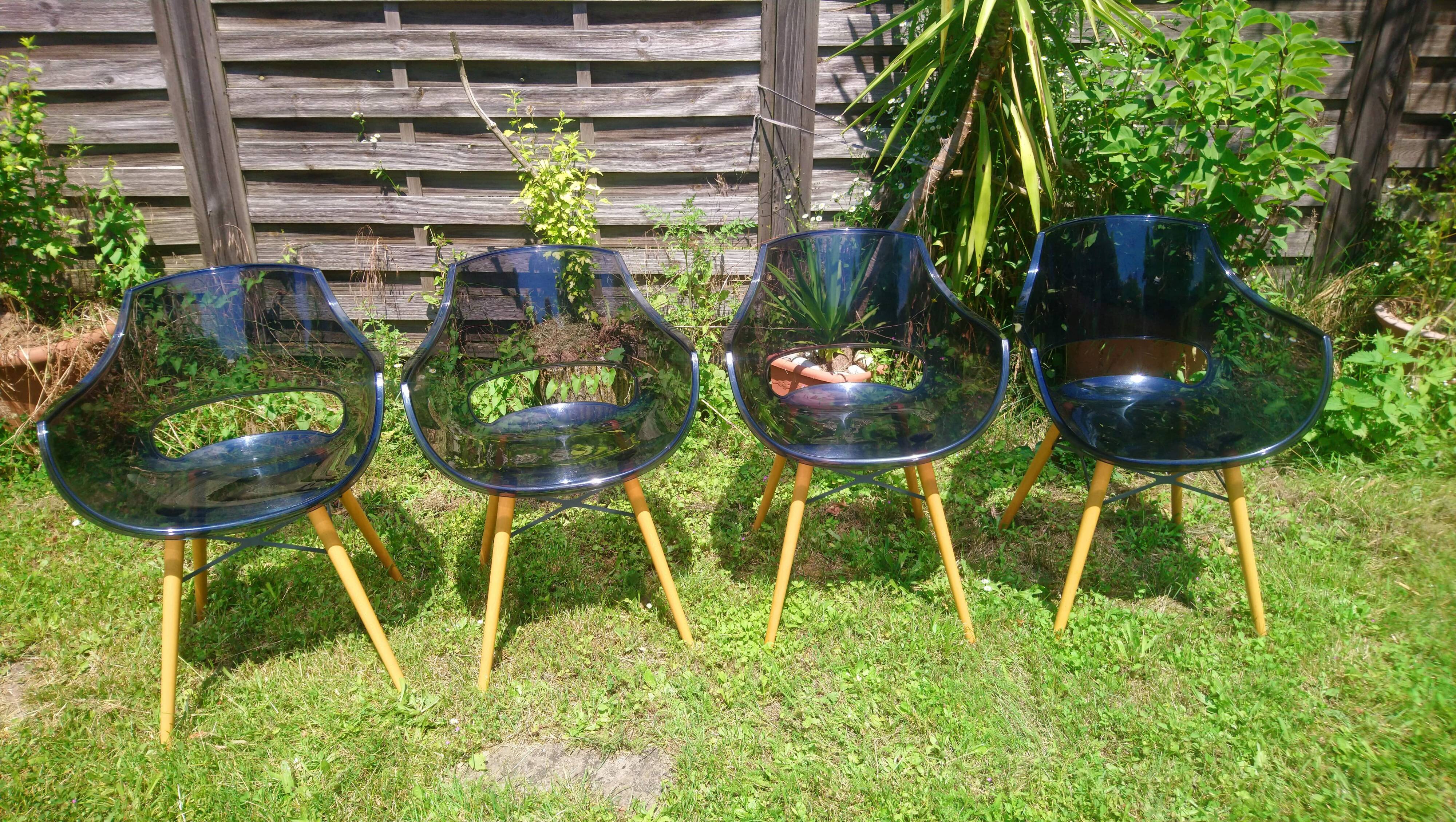 Lot of Opal Wox grey smoke chairs with beech legs.