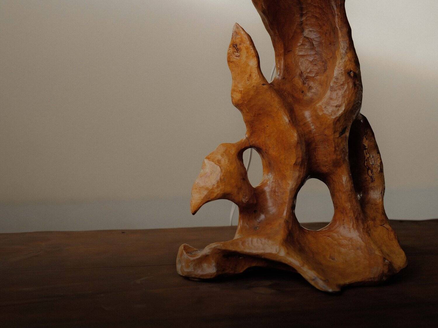 Sculptural lamp in solid olive wood – around 1970