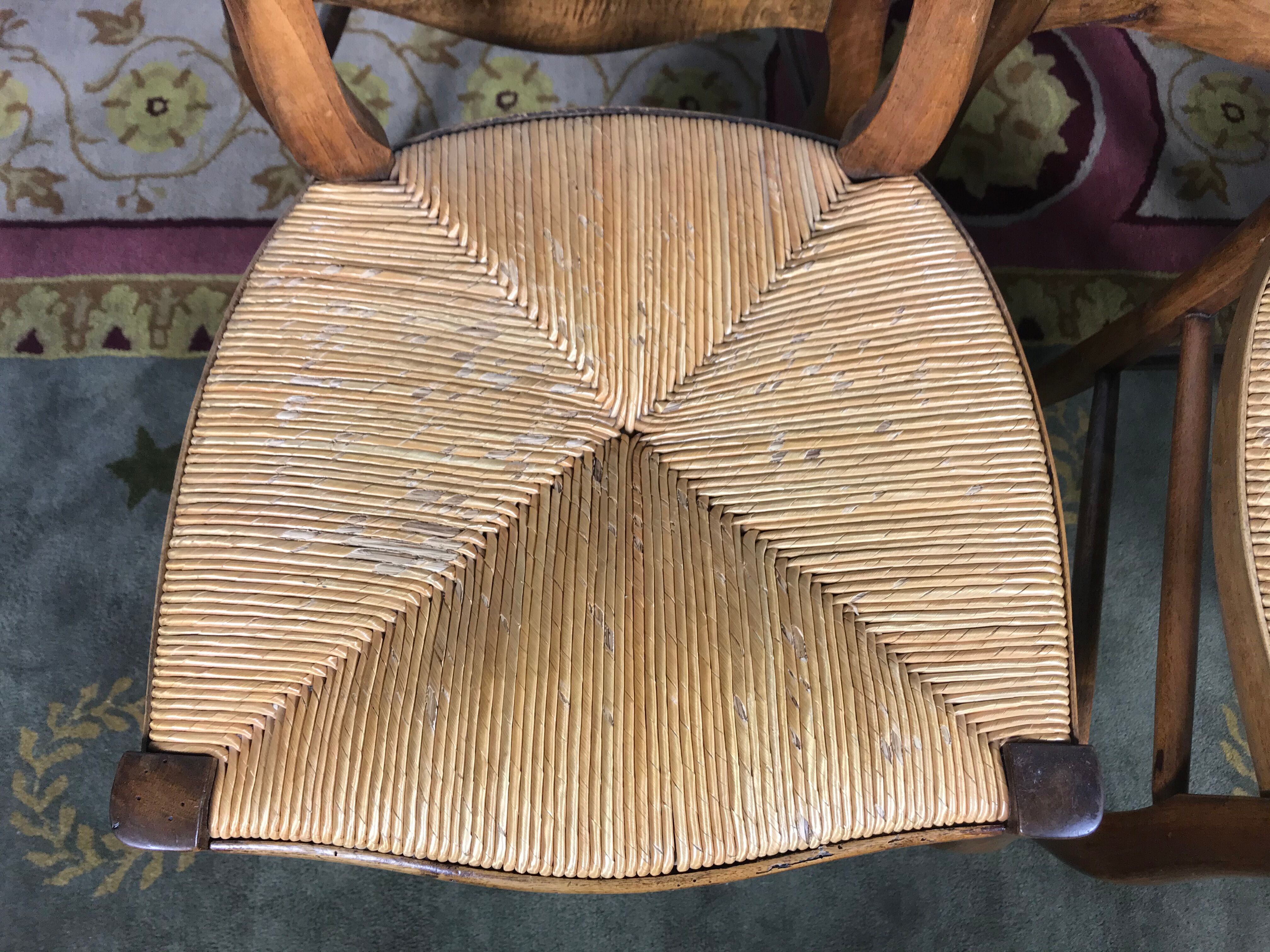 Suite of 6 Louis Philippe chairs mulched in walnut