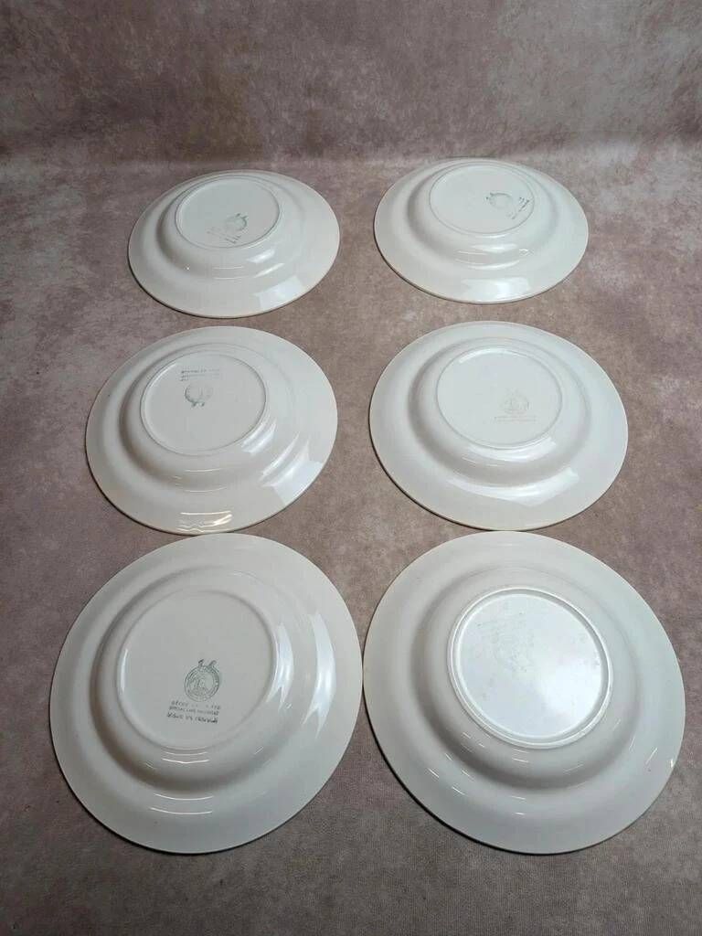 Set of 6 vintage deep plates Moulin des Loups – Checkered pattern