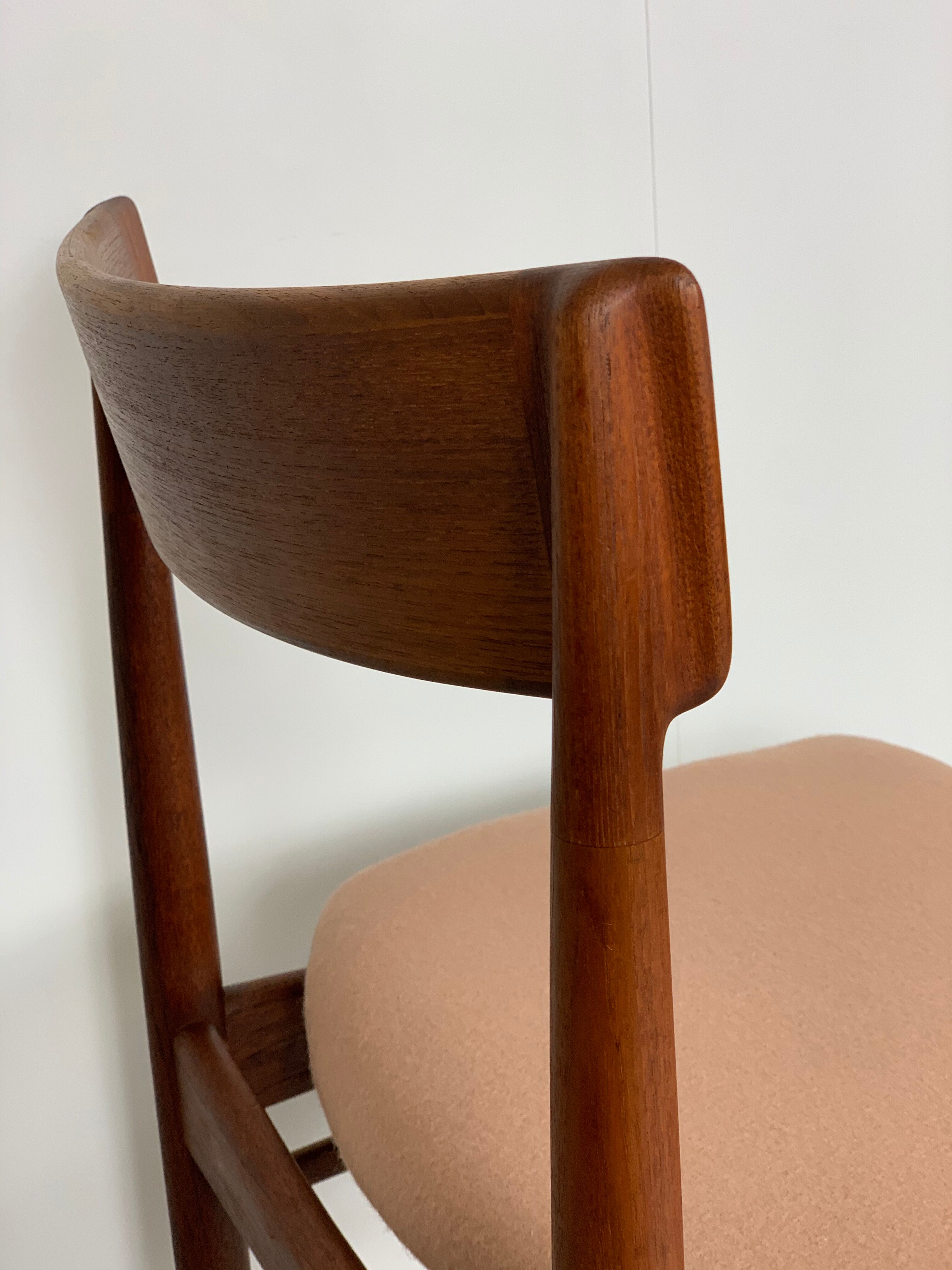 Danish teak dining chair by Henry Rosengren Hansen