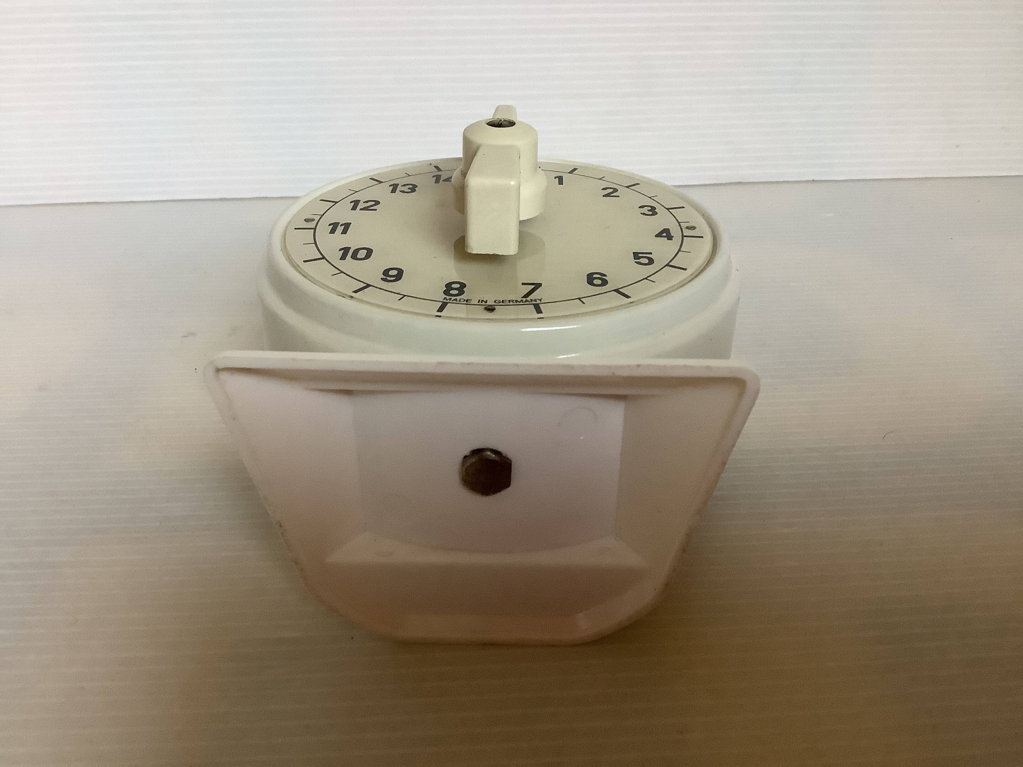 Old Houet Germany timer
