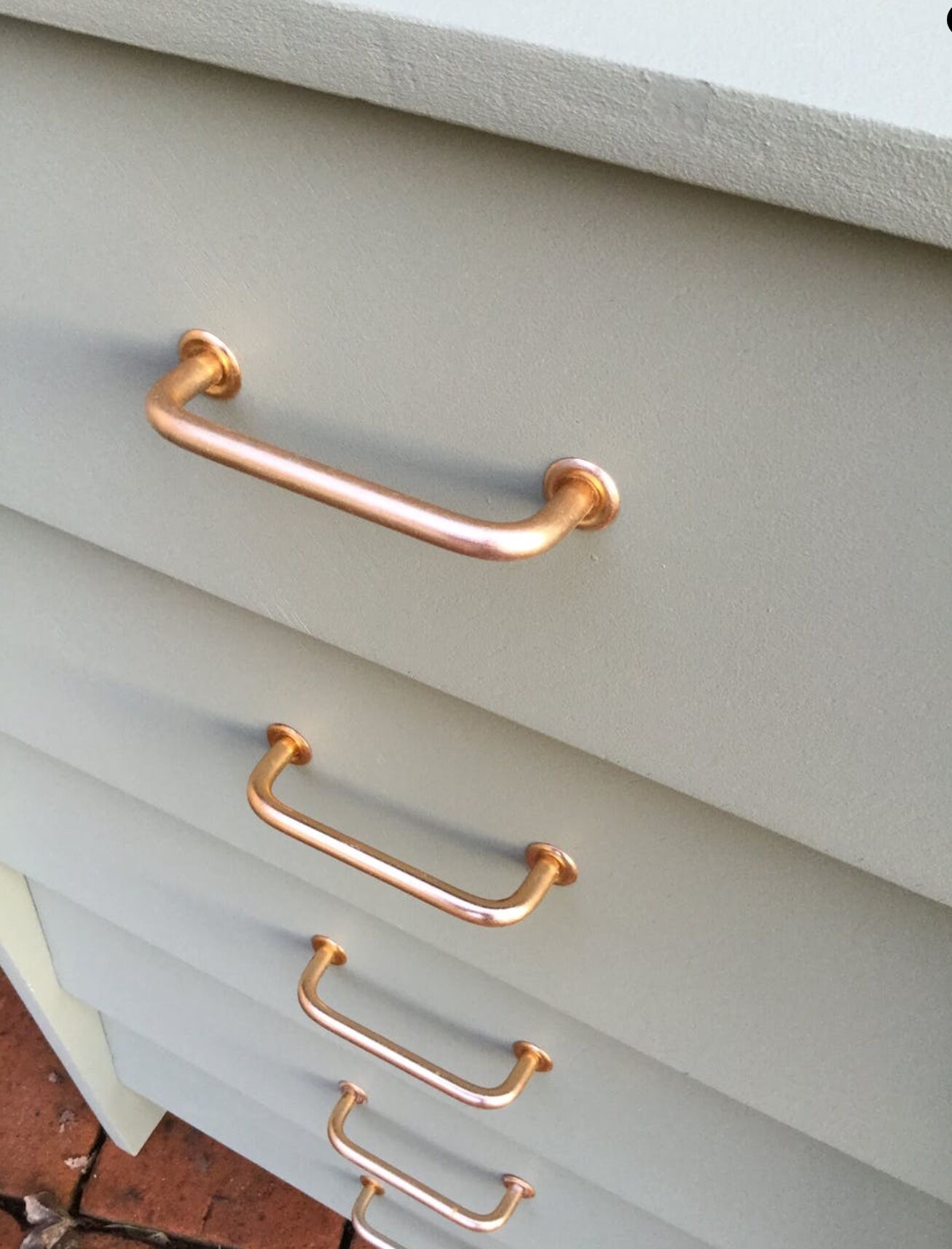 Khaki vintage dresser