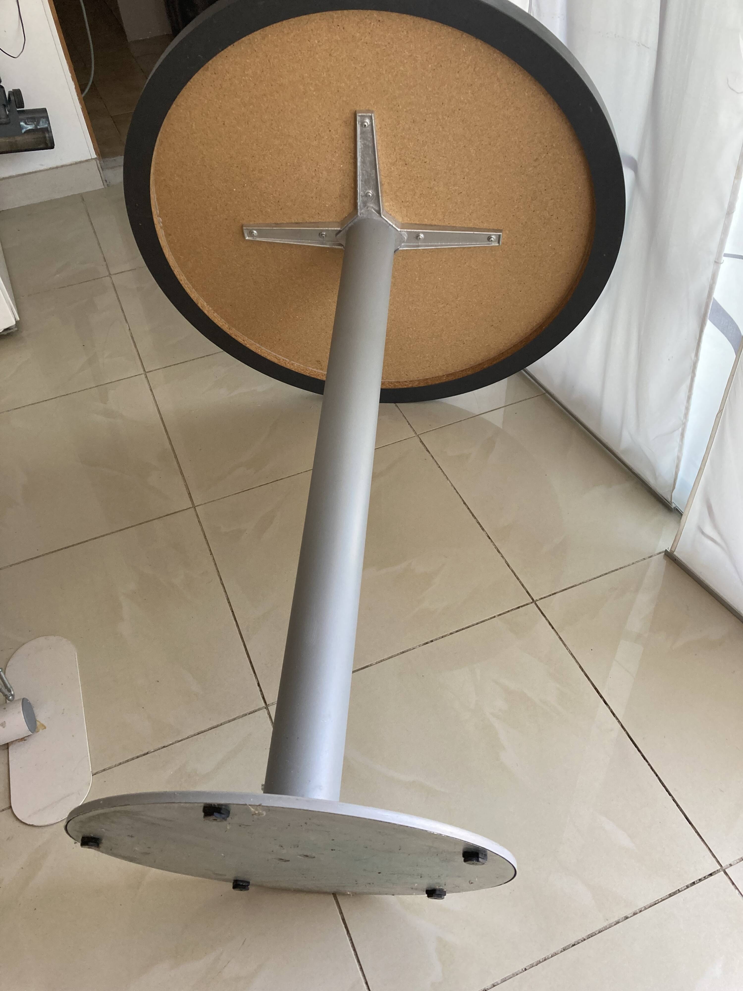 Table mange debout ronde