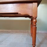 Farm table in cherry