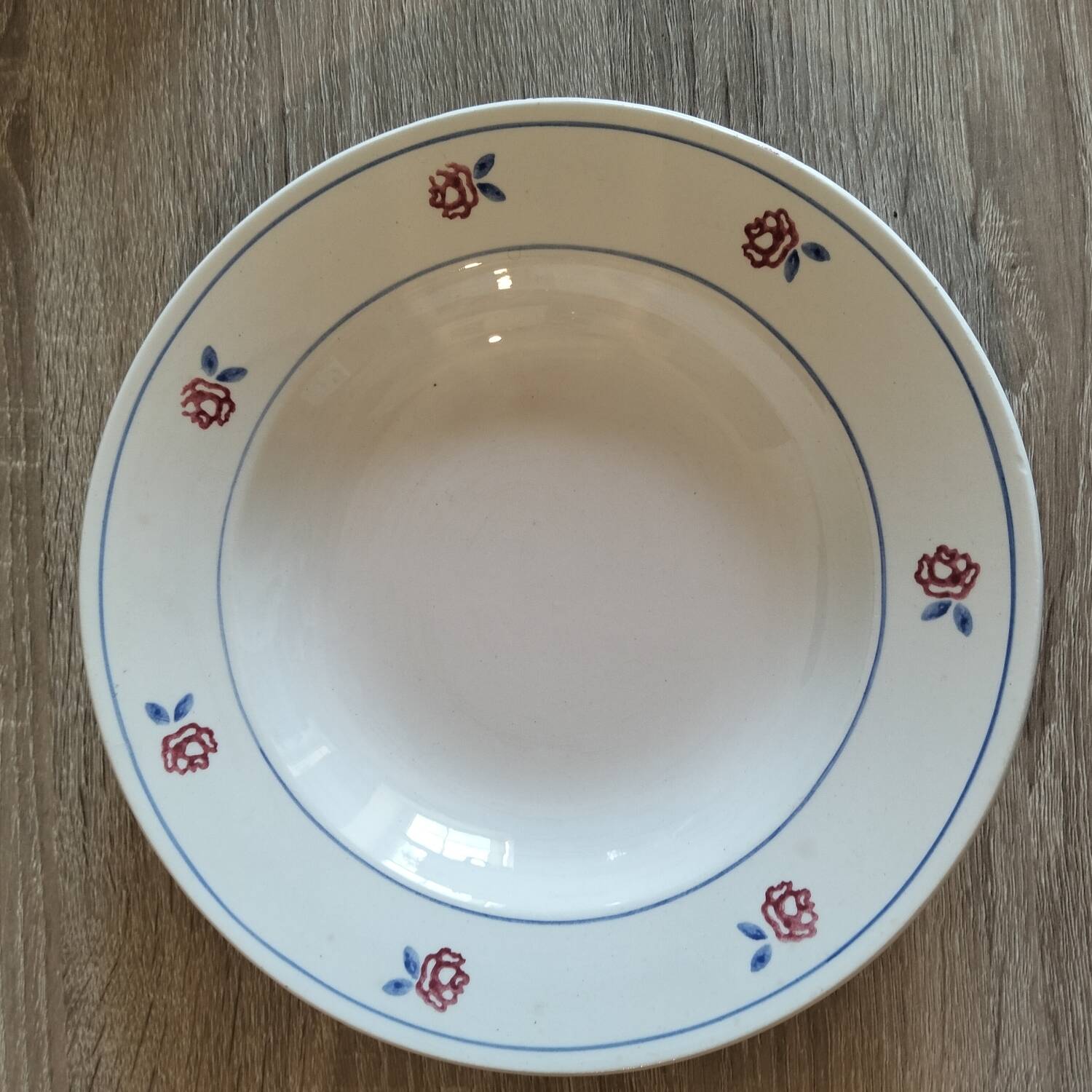 5 antique Gien Micheline soup plates