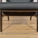 Model 300-139 Armchair from Swarzędz Furniture Factory, Poland, 1960s