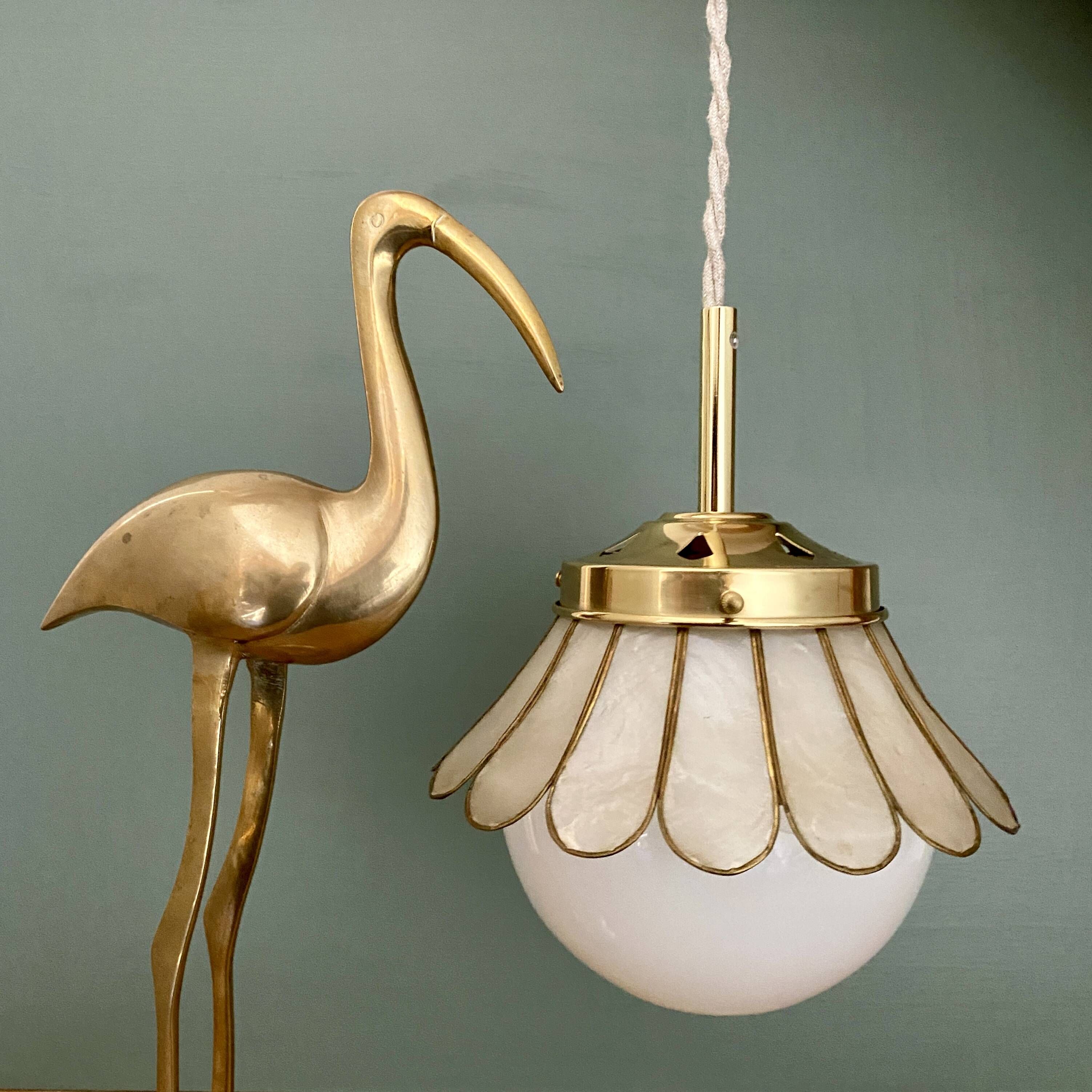 Globe pendant light and vintage lampshade in opaline and mother-of-pearl
