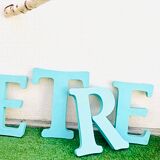 Sign letter "R"