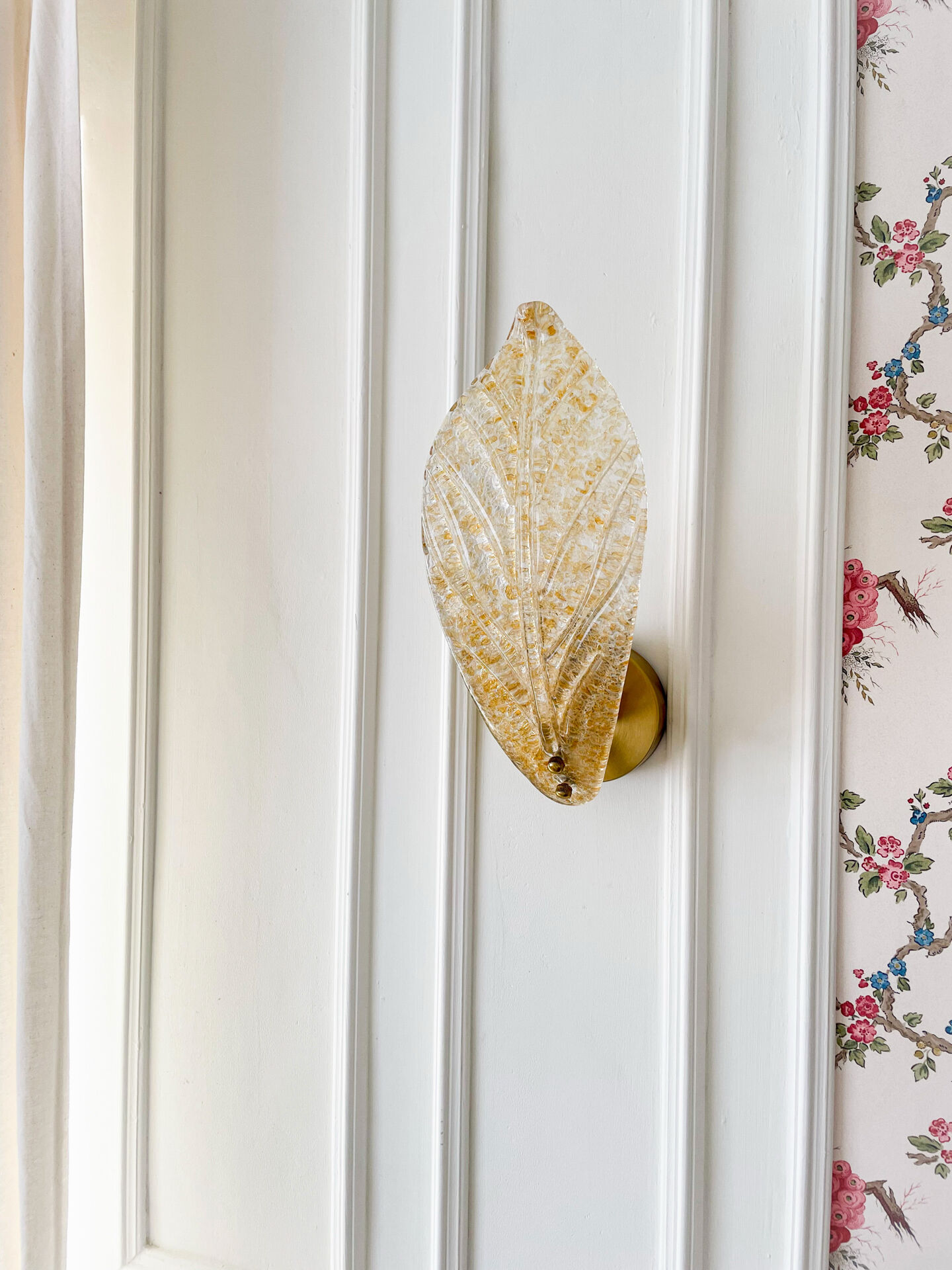Amber Murano glass leaf wall light
