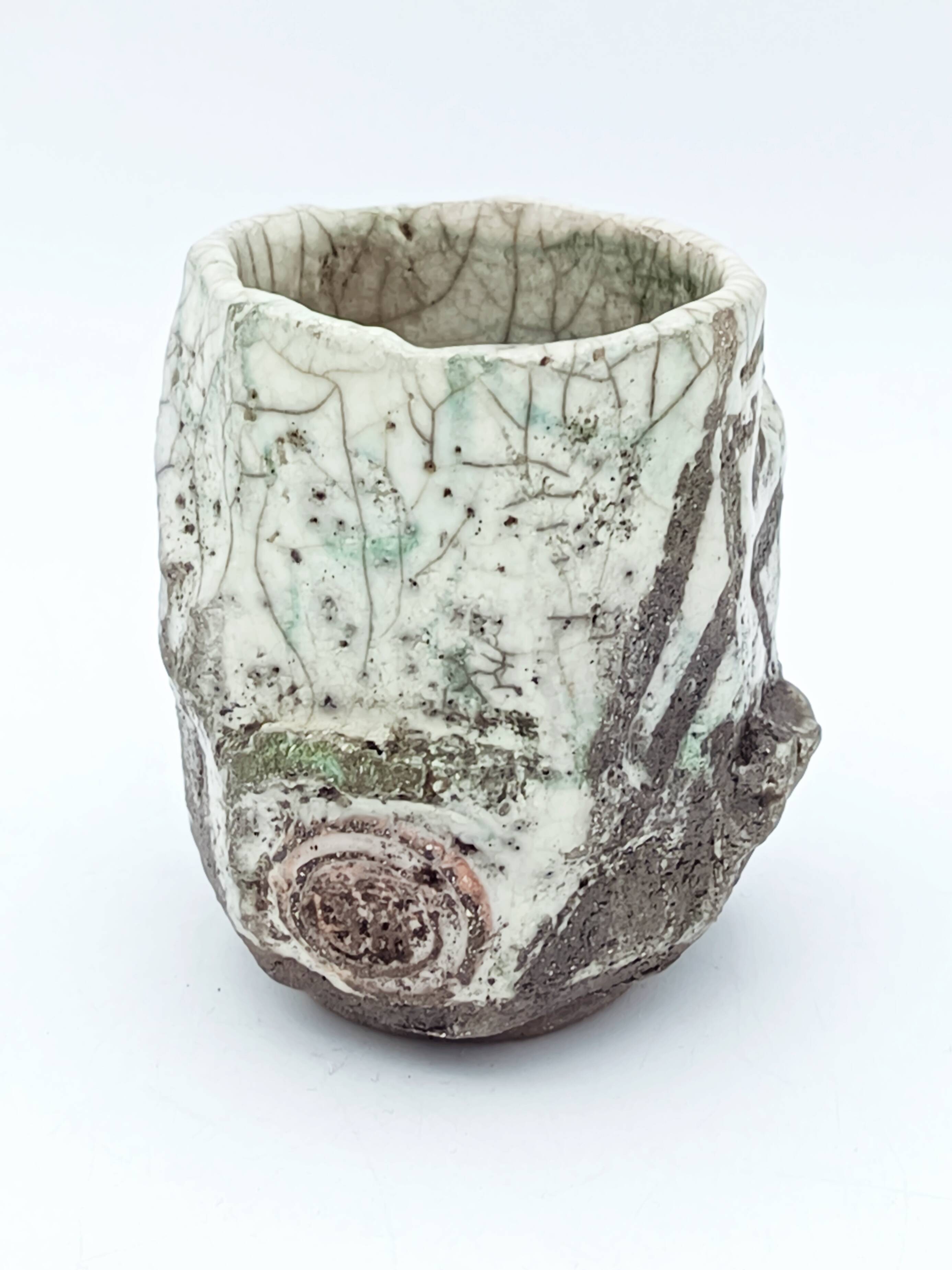 Bol Raku in ceramic – to be identified