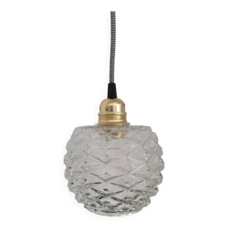 Chiseled glass globe walking lamp
