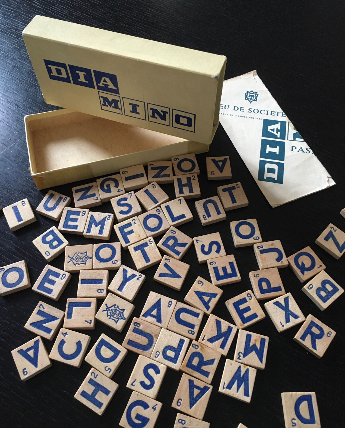 Vintage Diamino game