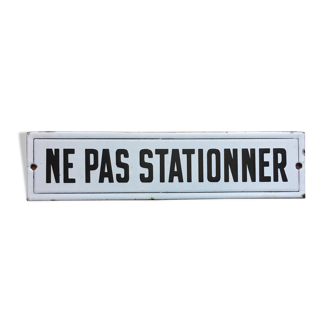Old enamelplate "Do not park" 6x25cm