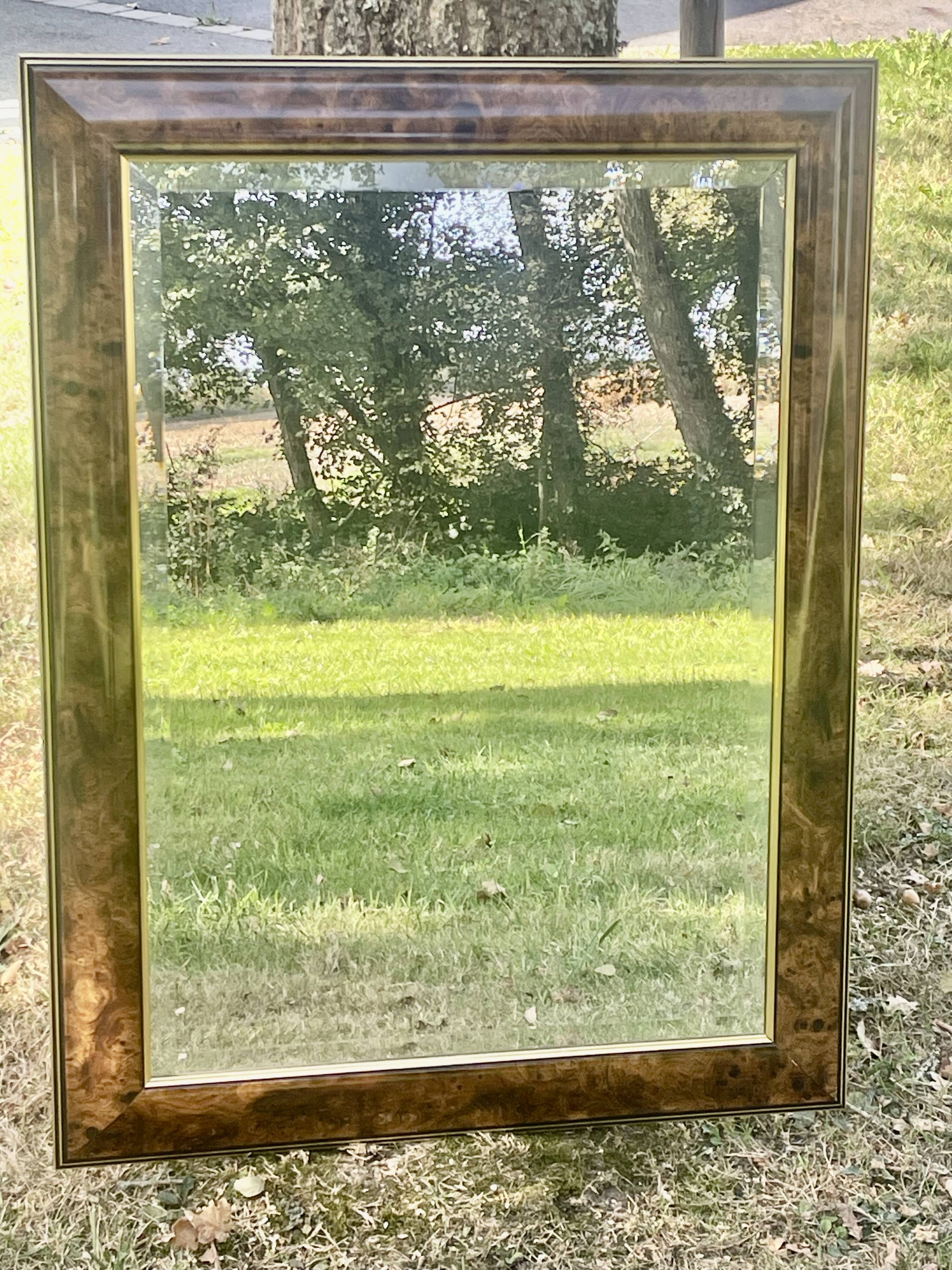 Grand miroir moulure doucine loupe d'orme, miroir biseauté