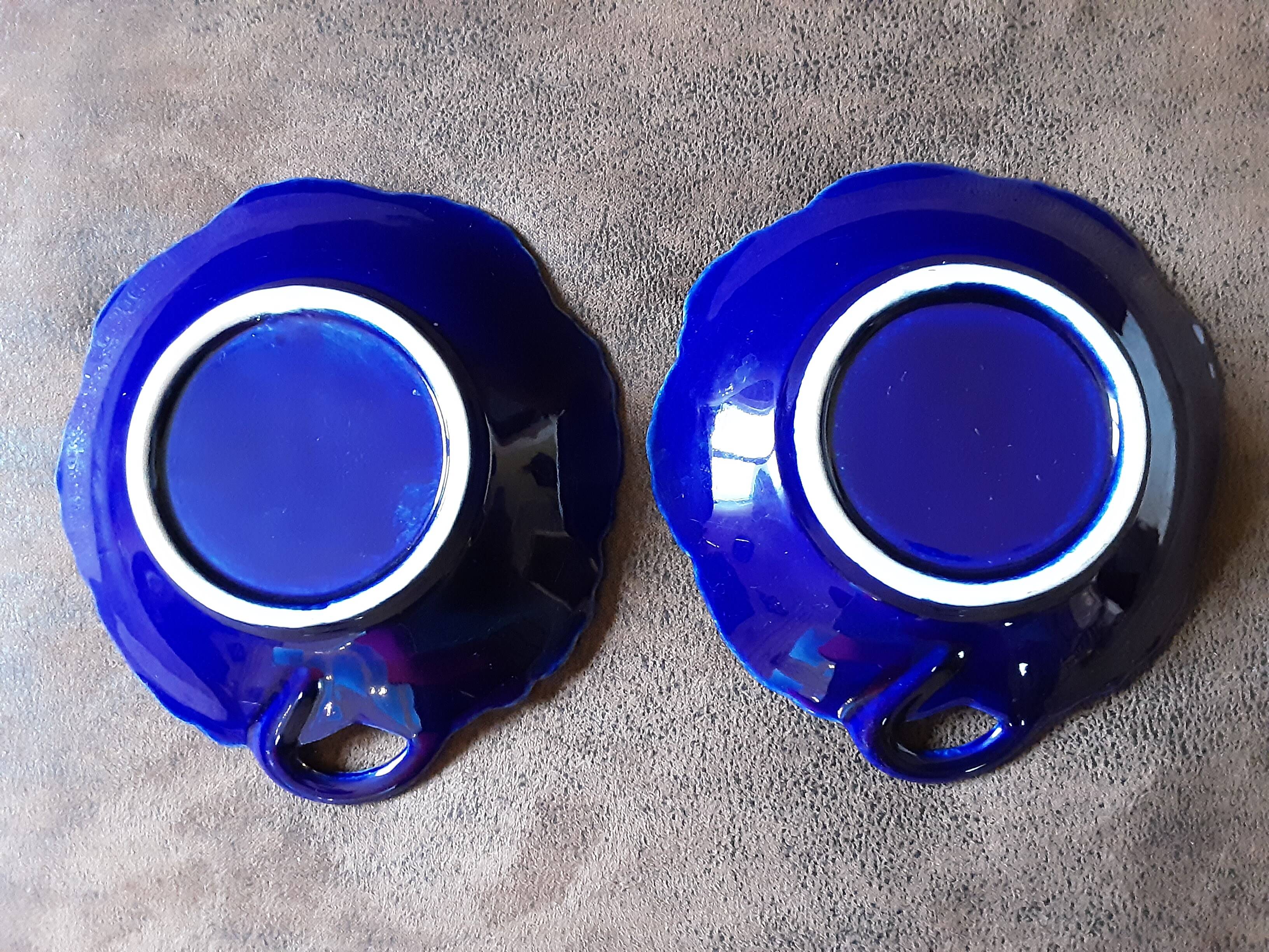 Set of 2 porcelain cups