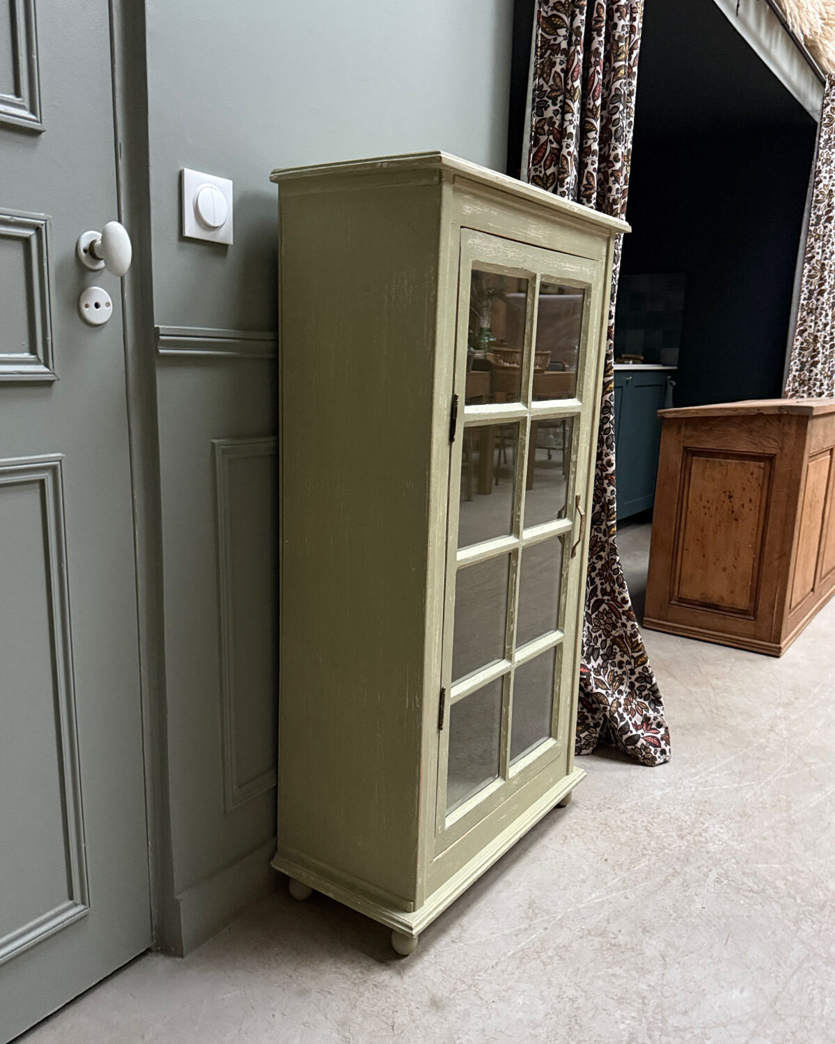 Small patinated display cabinet