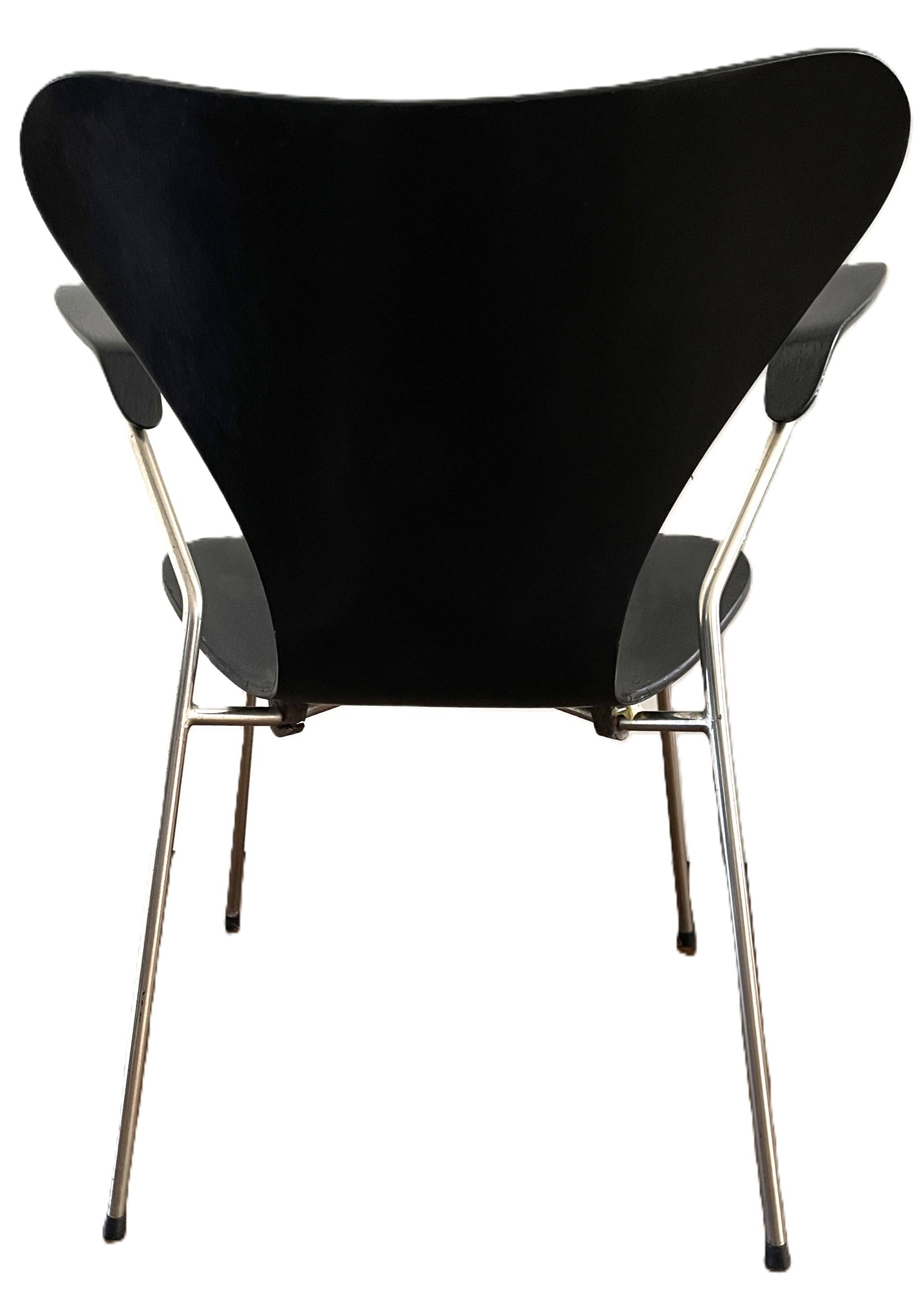 Chair 3207 – Arne Jacobsen for Fritz Hansen, Denmark