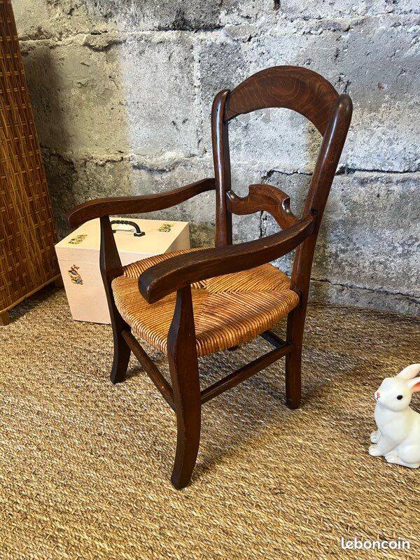 Fauteuil en paille vintage pour enfant