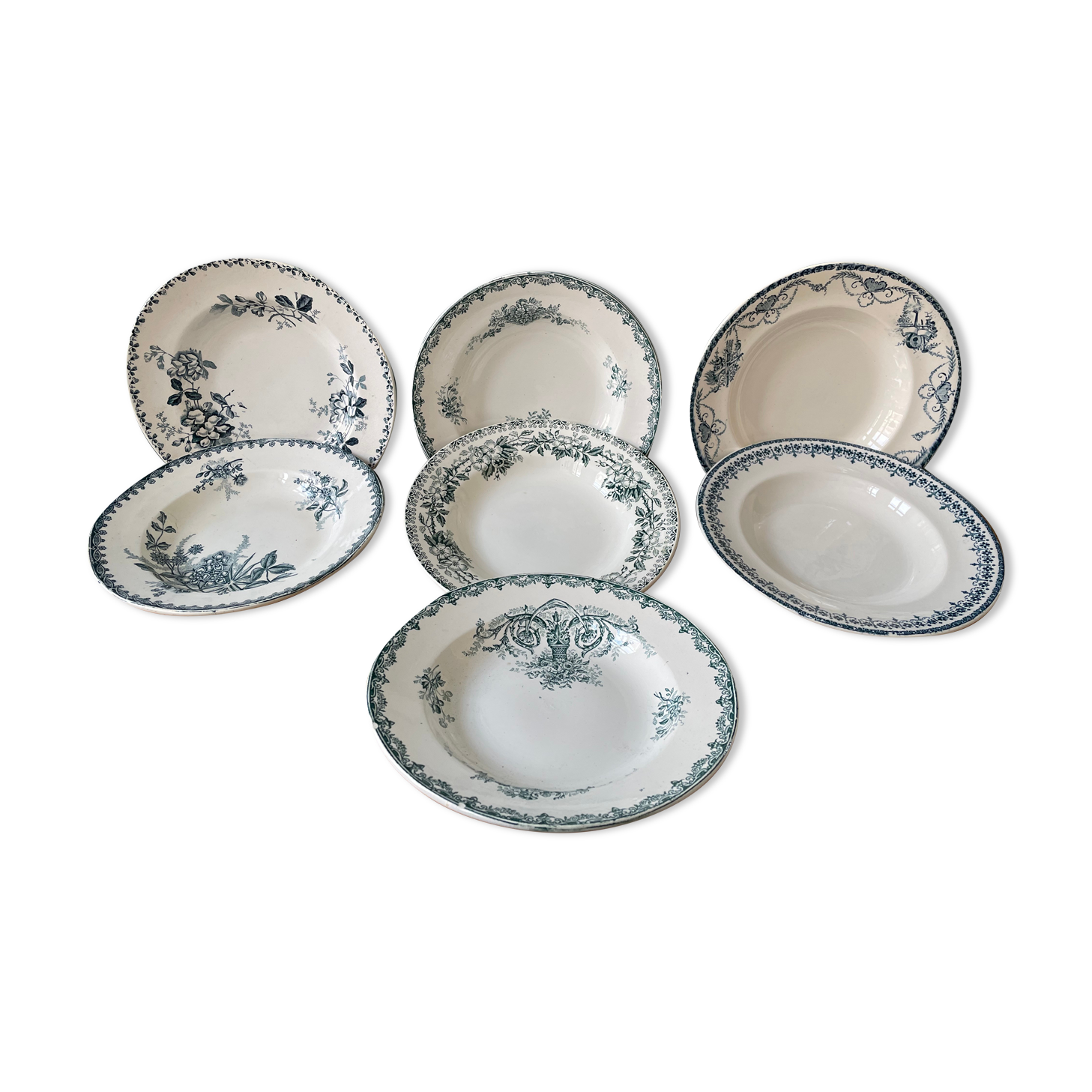Set of 7 mismatched hollow plates Terre de Fer XIXth