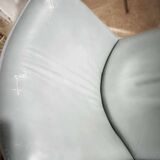 4 fauteuils Leolux modele Cachucha bleu ciel
