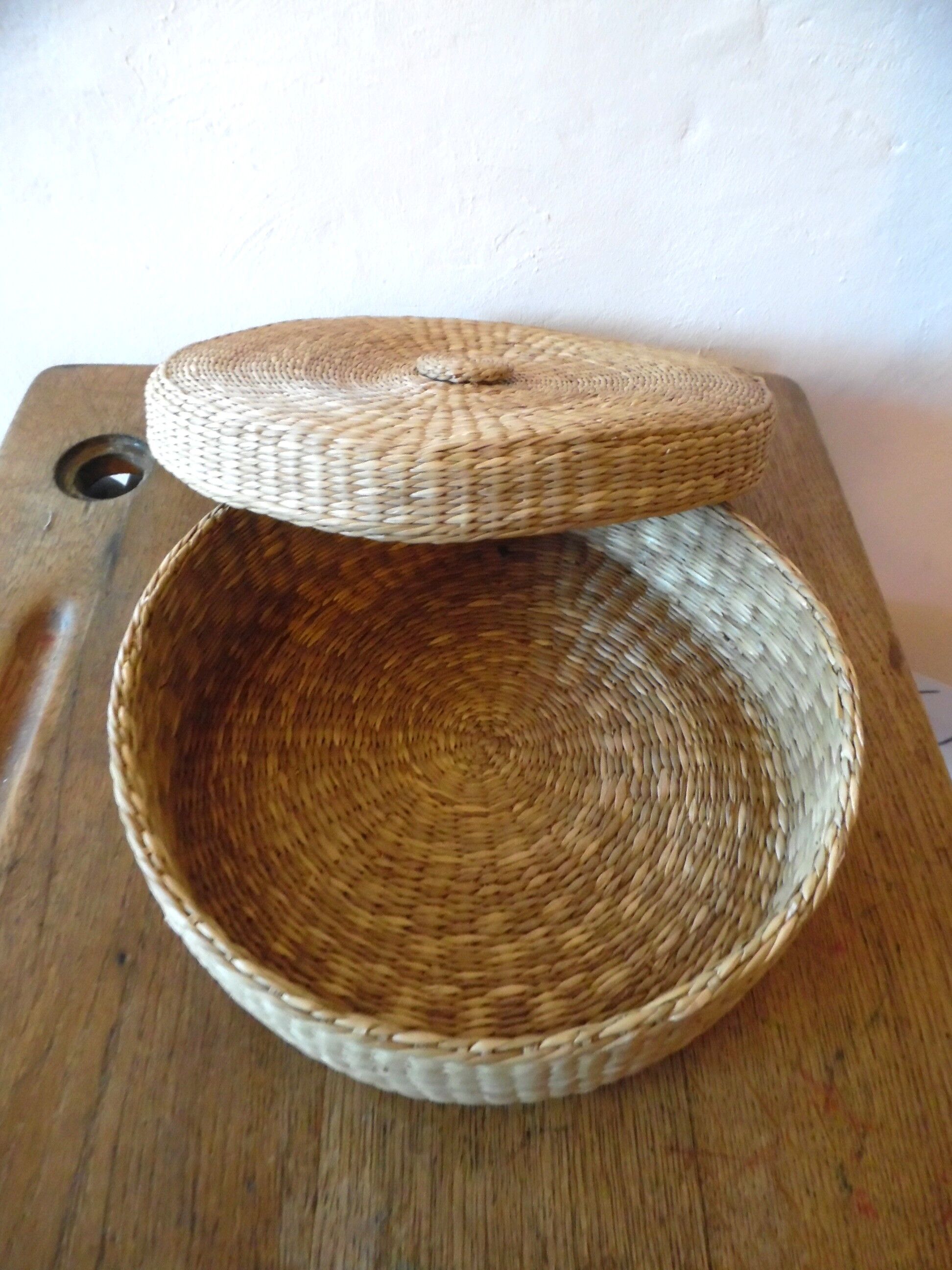 Rattan basket