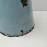 Broc enamelled "cherry"