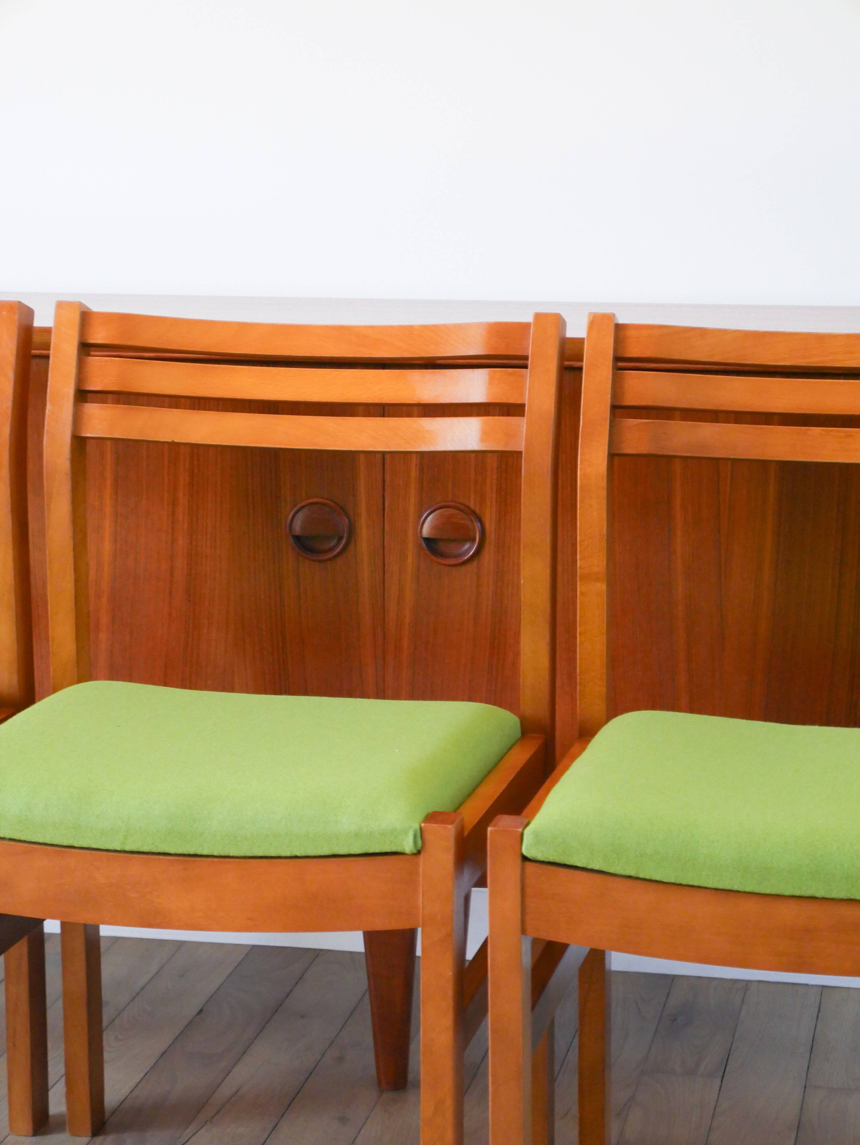 Set of 4 Scandinavian beech wood chairs, green wool, 1960.