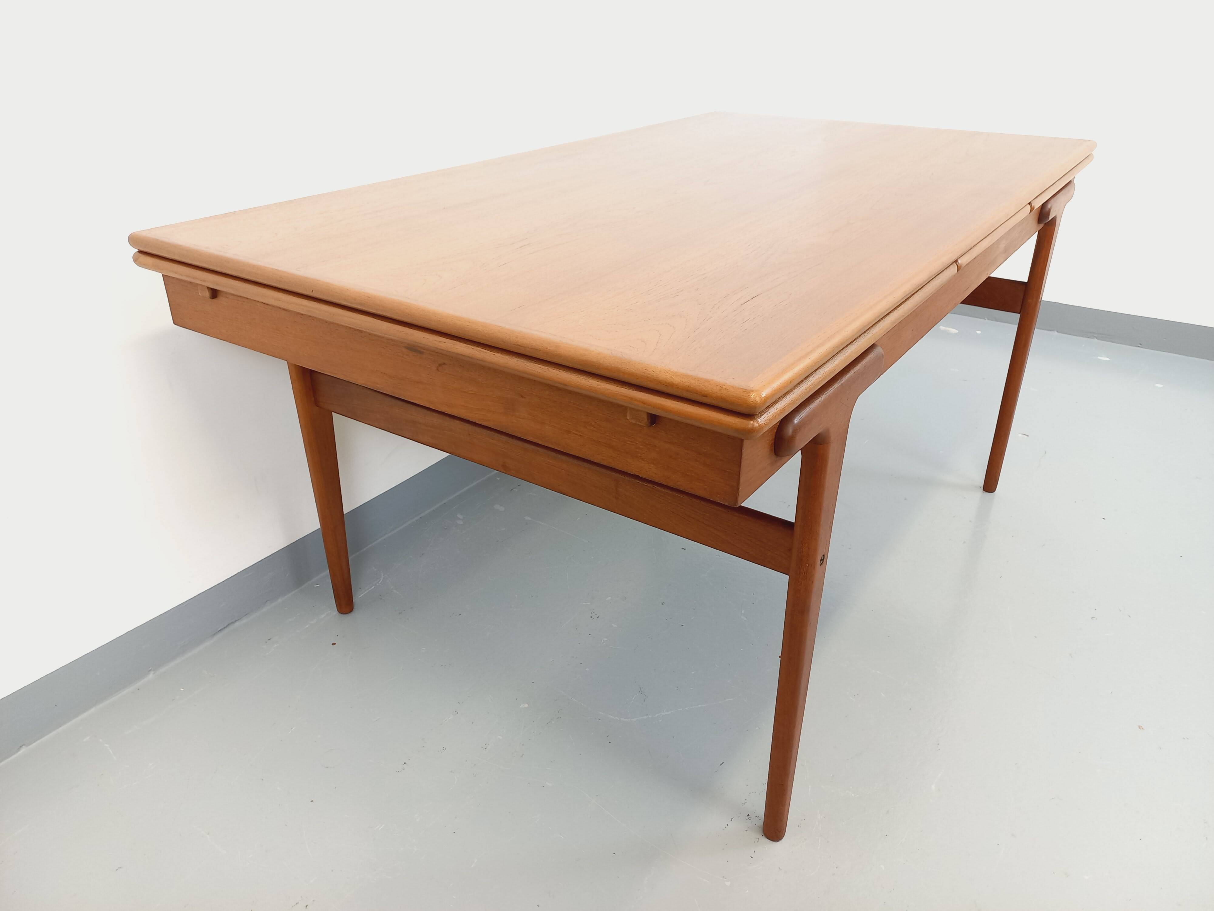 Vintage rectangular Scandinavian dining table by Ejvind A. Johansson teak