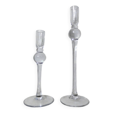 paire de bougeoirs en verre soufflé