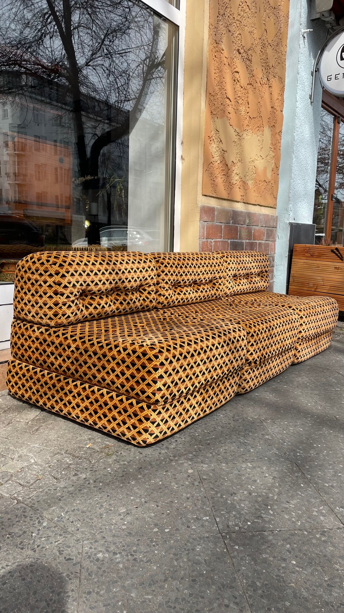 Sofa with 3 modules convertible into a bed of the 70s