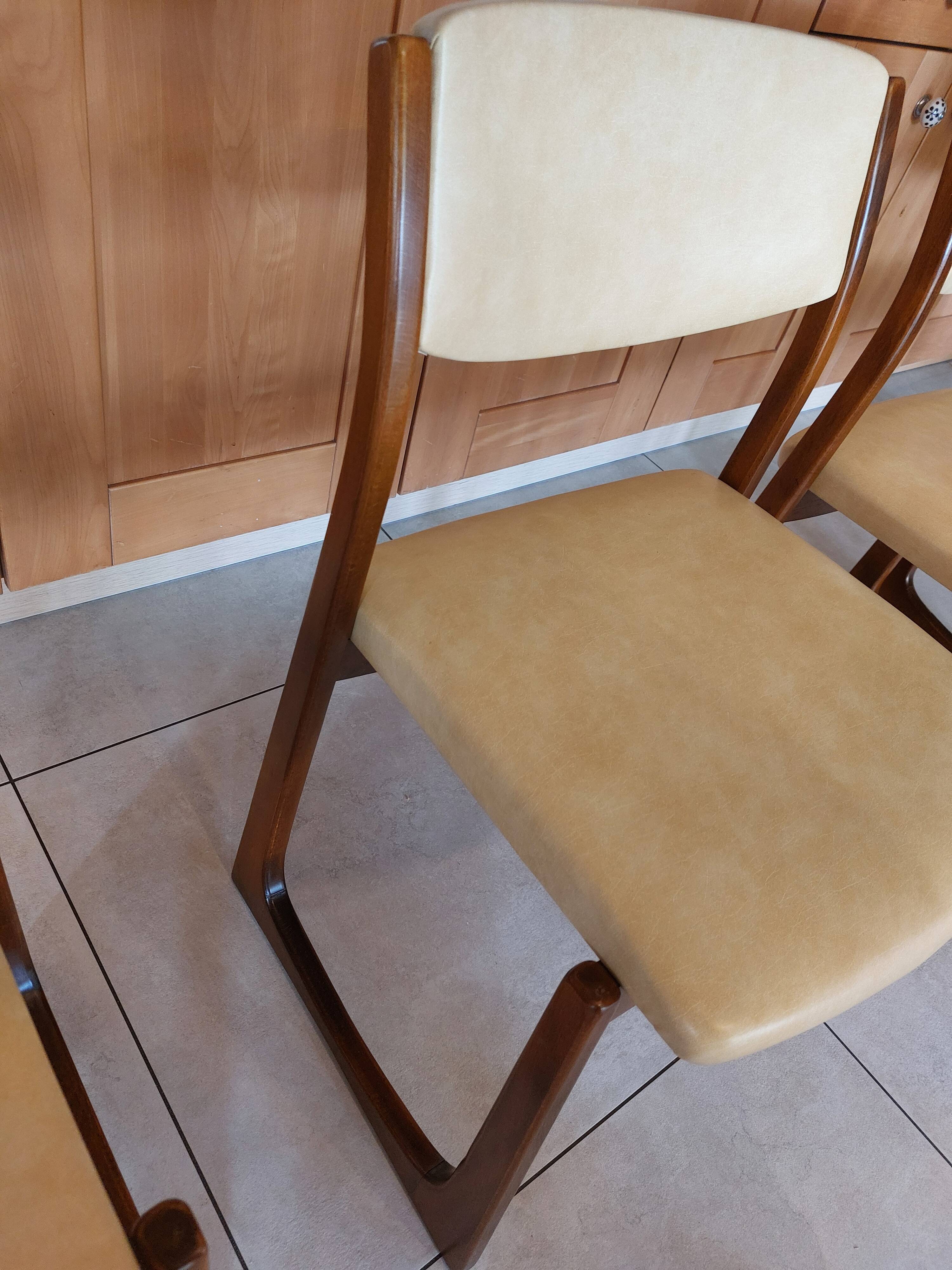 4 sled chairs, vintage