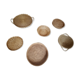 Suite of 6 wicker baskets and trays