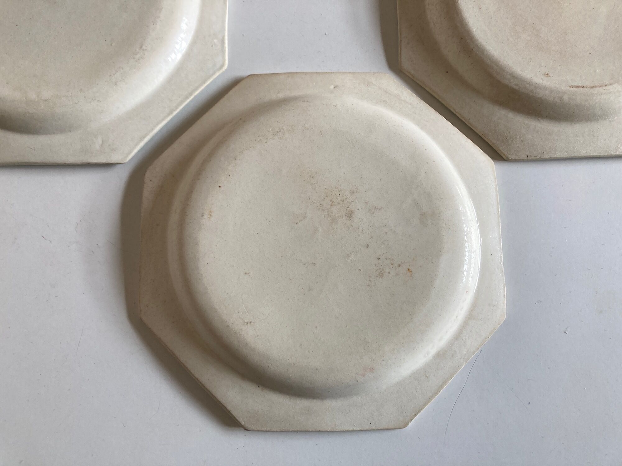 Set of 4 plates Creil and Montereau octagonal pearls Directoire 1800