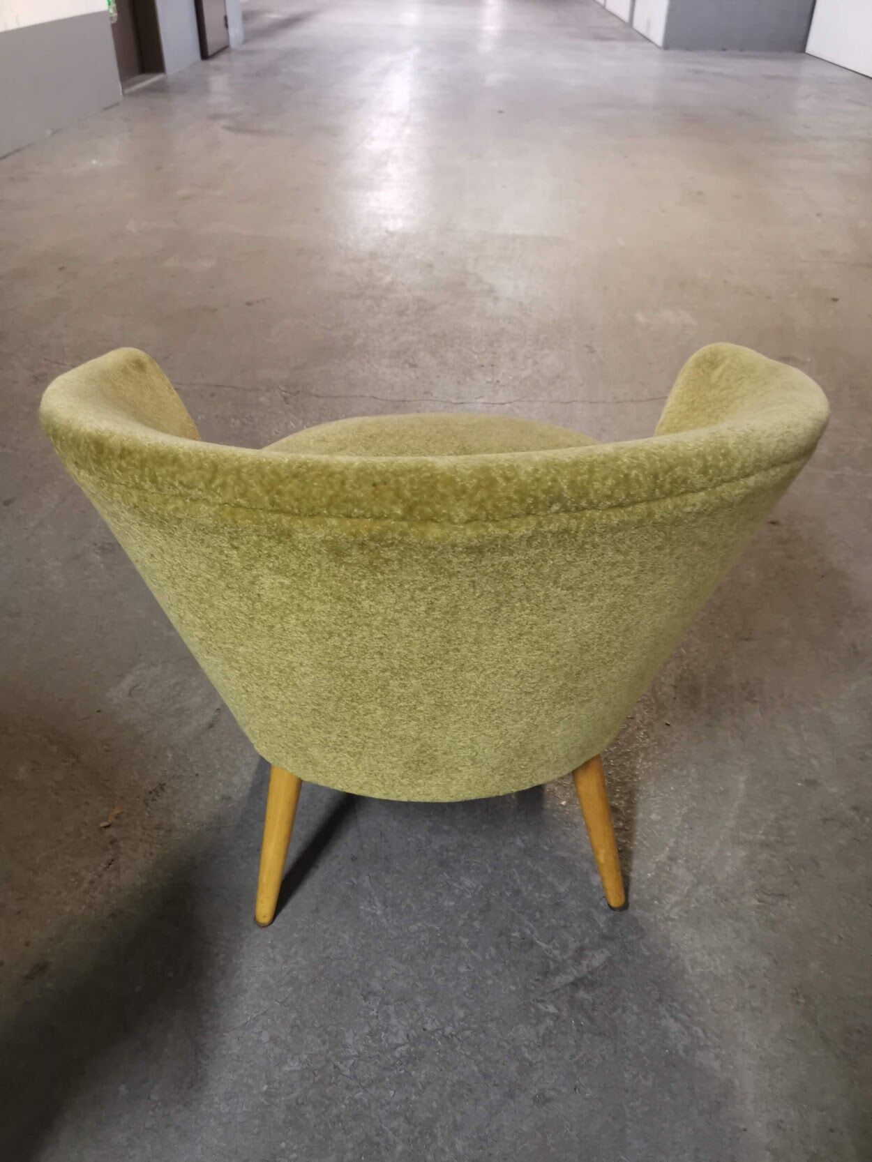 Chair round modernist graphic velvet thick yellow