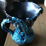 Blue pot
