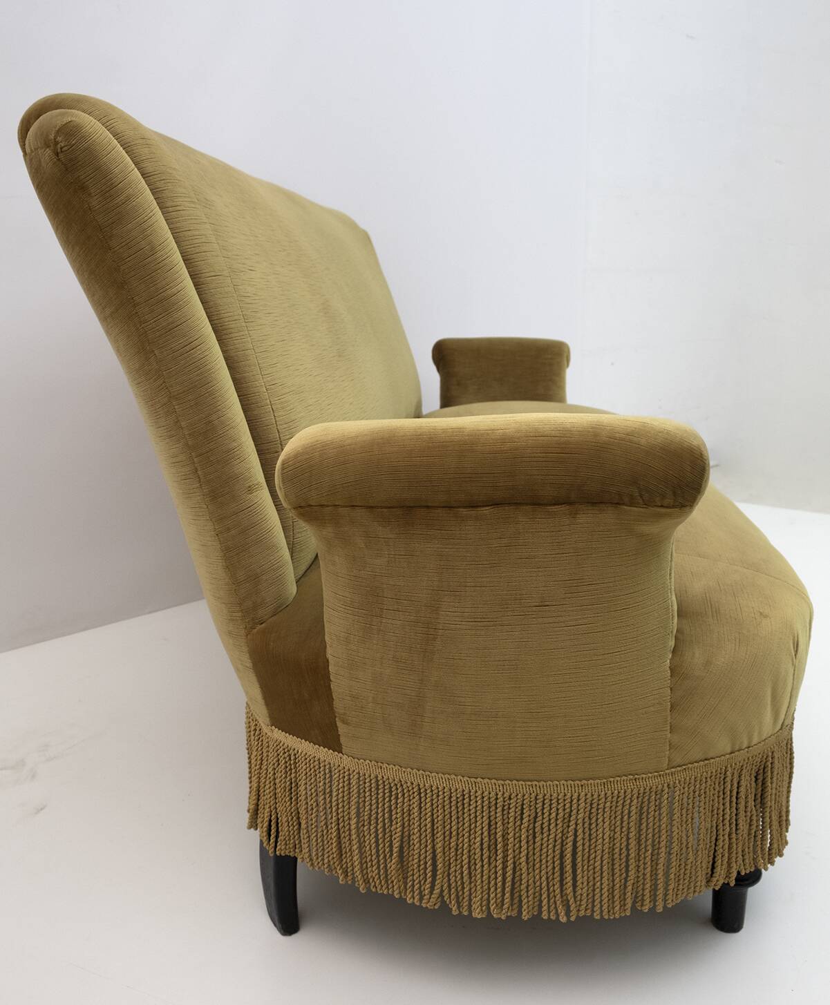 Rare canapé en velours Napoléon III du XIXe siècle