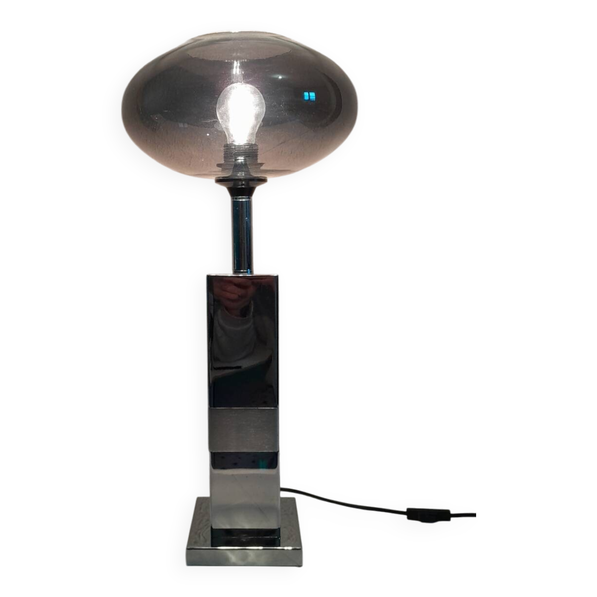Chrome base lamp Transparent silver glass lampshade 1980 vintage