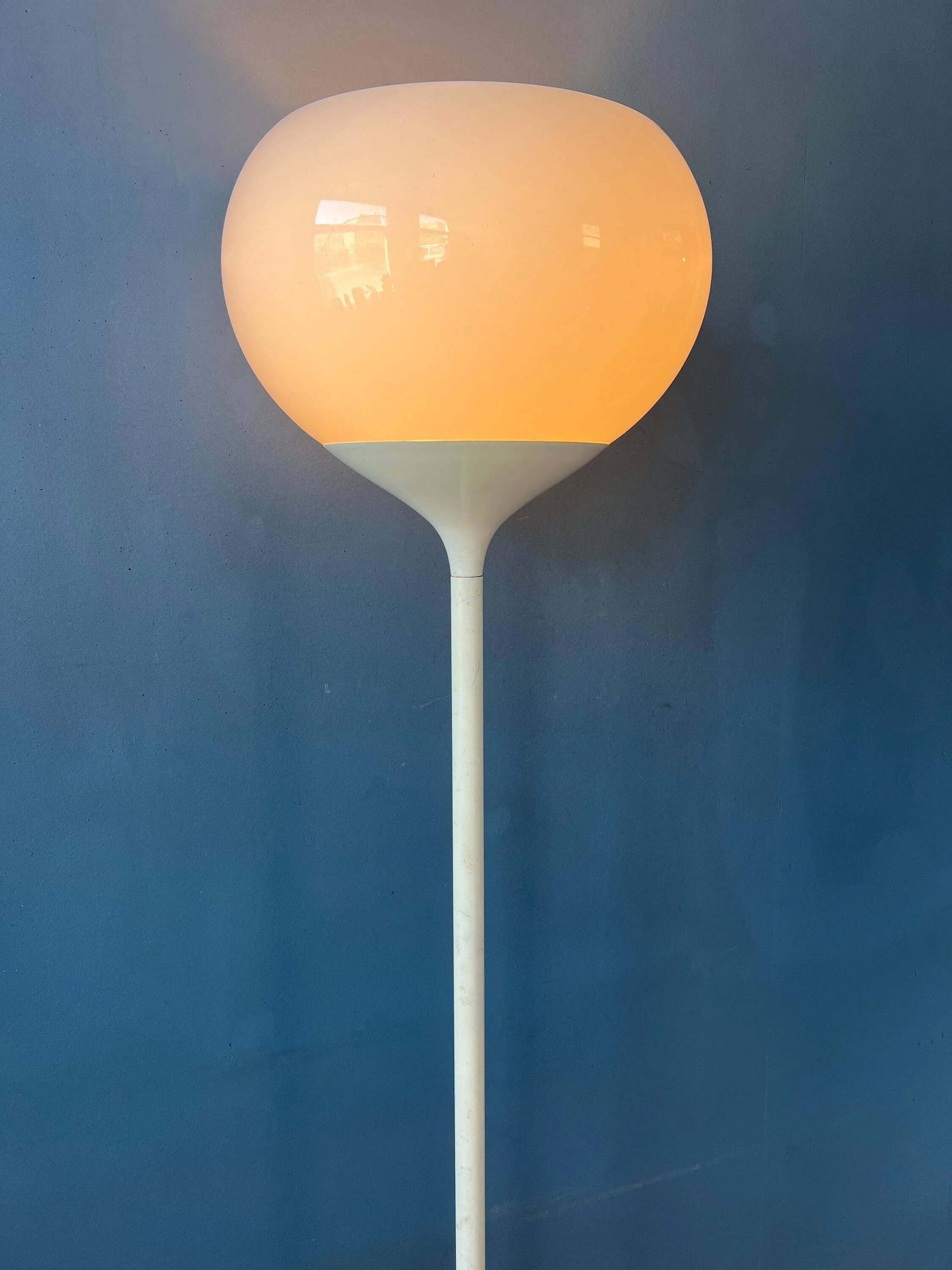 Vintage white floor lamp in Guzzini Space Age Mid-Century style