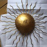 Sun shaped ceiling light