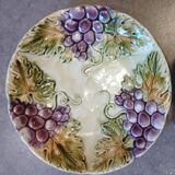 Set of 12 antique earthenware plates in slip with grapes and vines