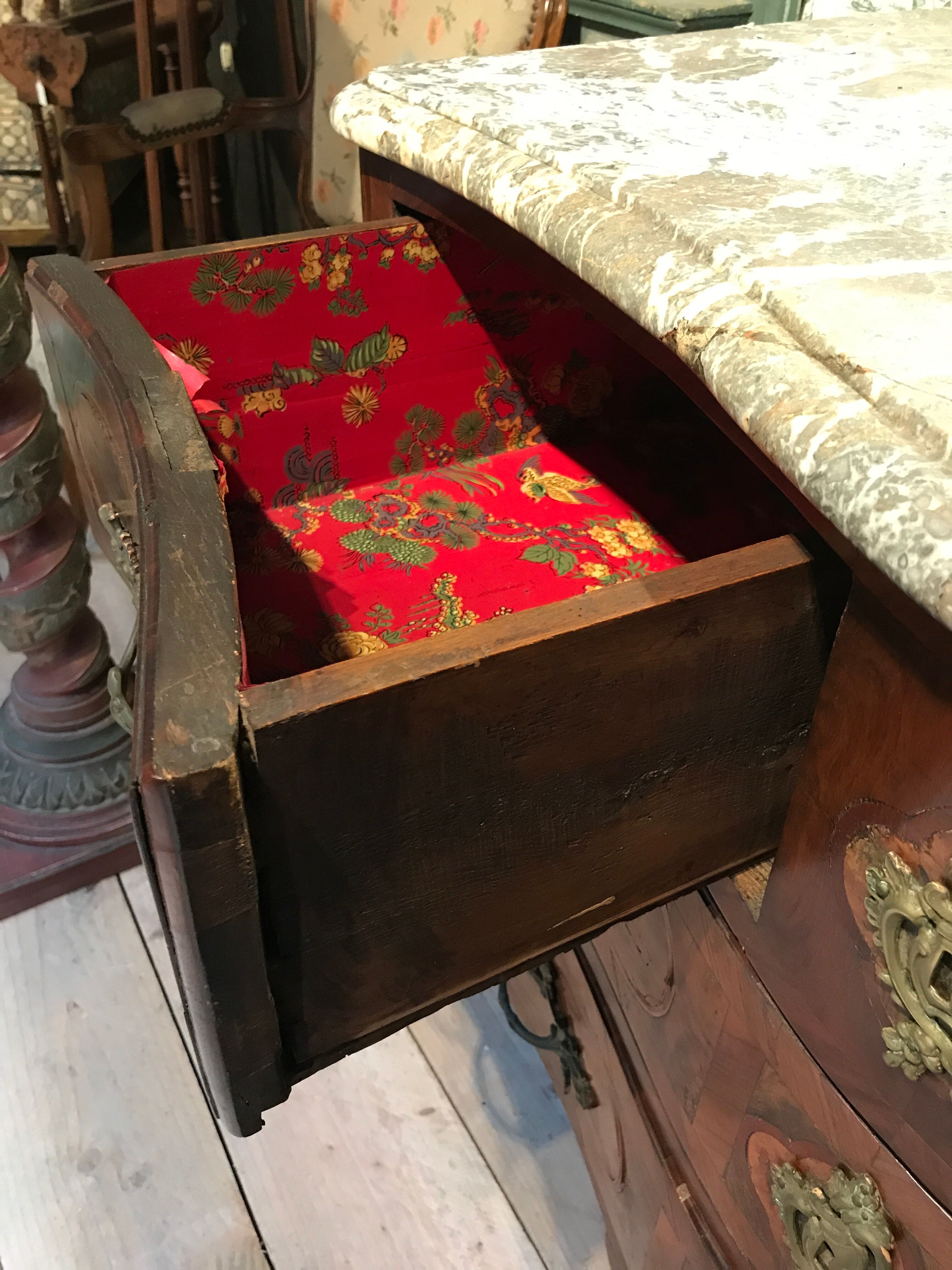 Regency period dresser