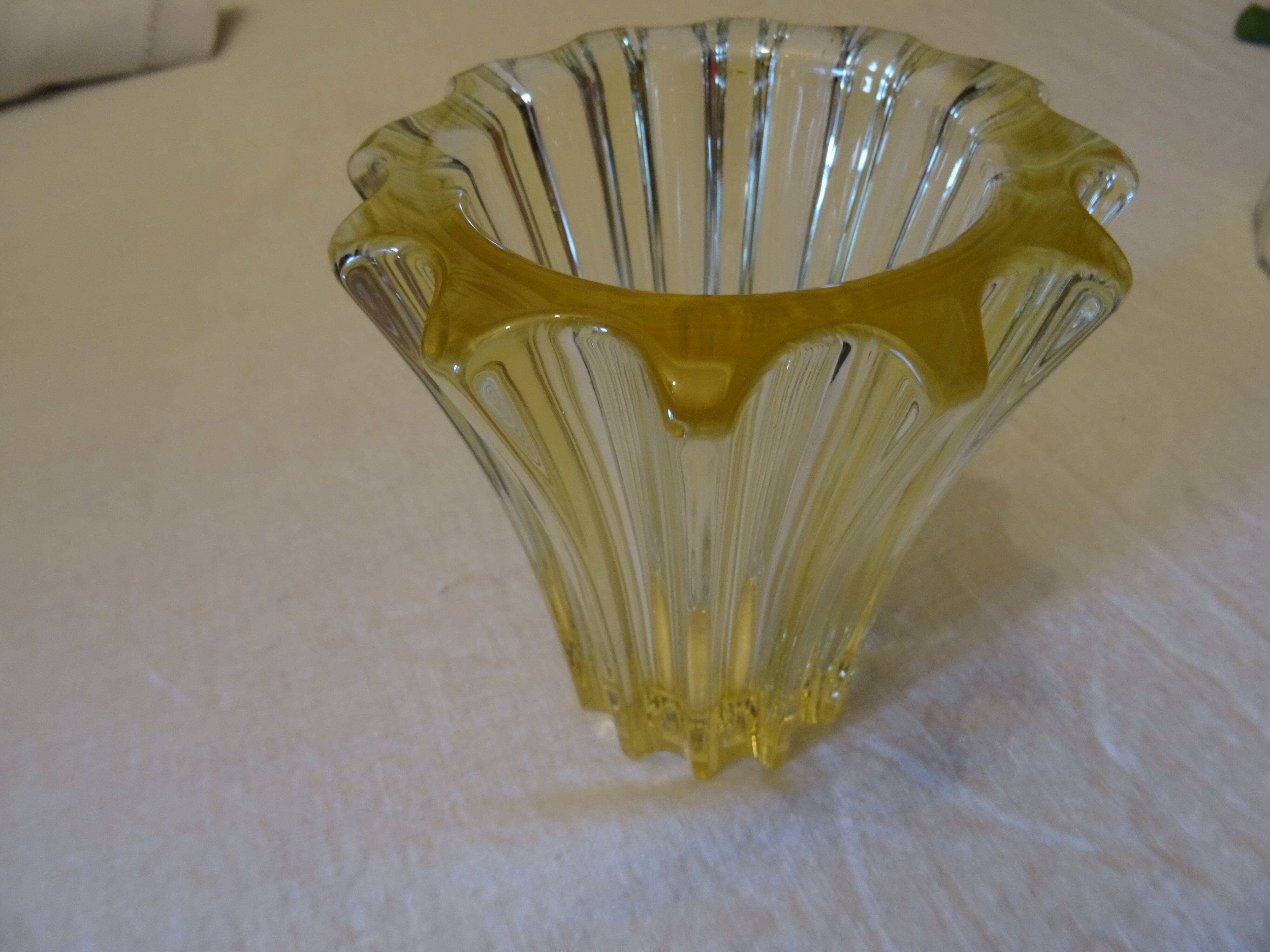 Pierre d'Avesn 1930 vase